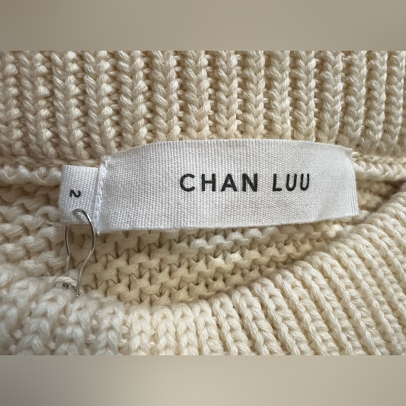 Chan Luu - NWT - Cozy Cable Knit Sweater- Size 2-See measurement pictures - Picture 9 of 14